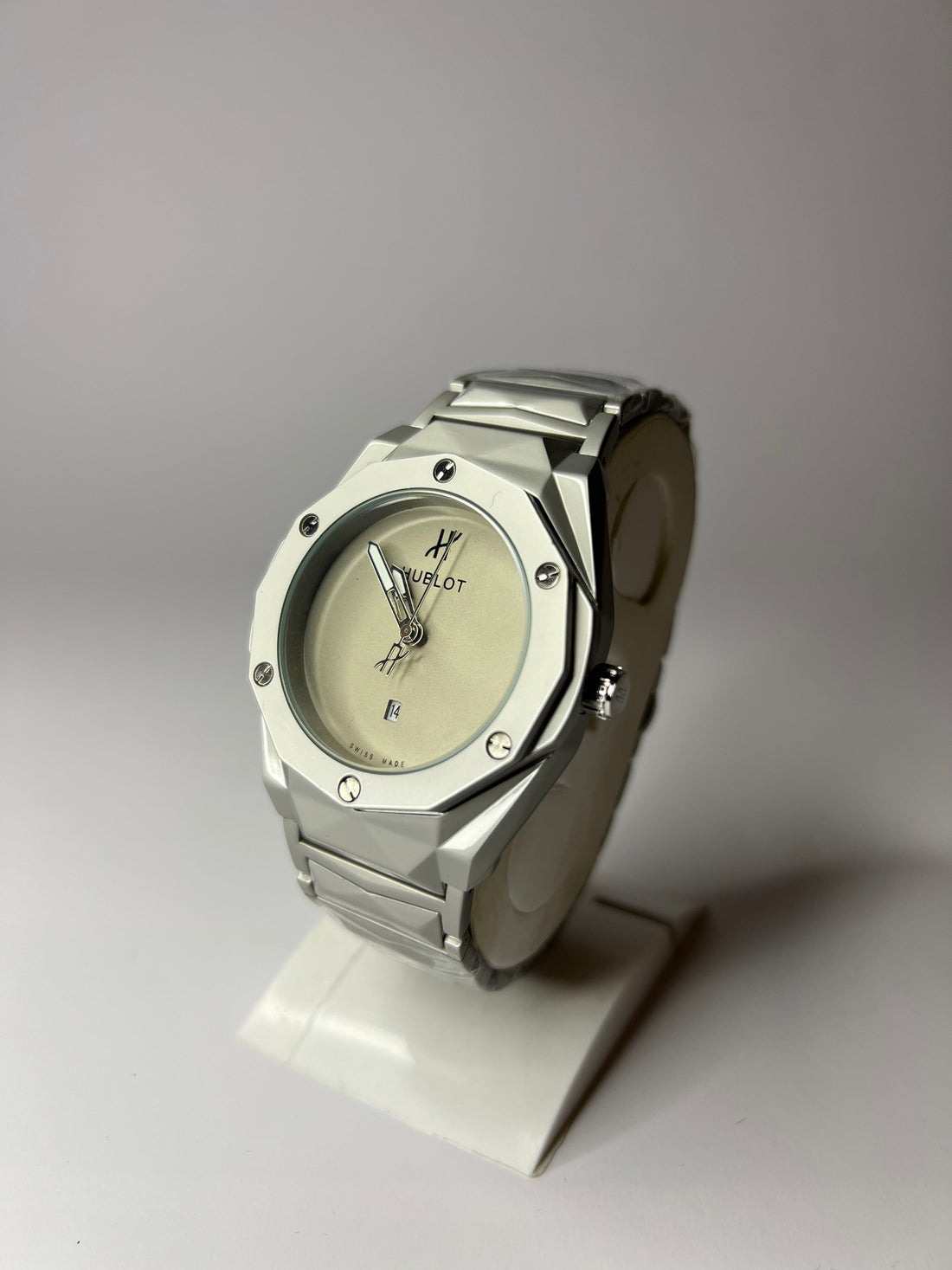 HB Diamond Cut with White Dial